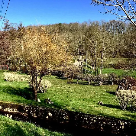 Lapartment Du Perigord Apartment Javerlhac-et-la-Chapelle-Saint-Robert